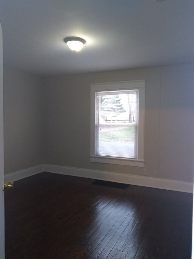 Photo - 173 Grant St