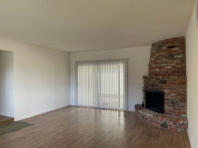 Photo - Newly renovated 3/2 Home in Quiet Neighbor...