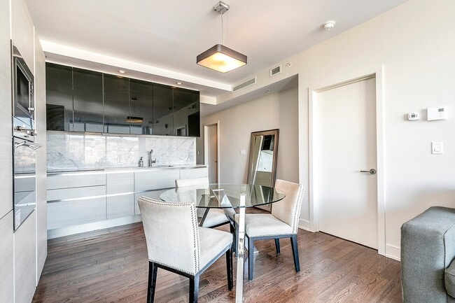 Photo - 1300 Boul. René-Lévesque O Unit 1903