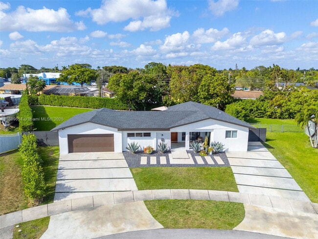 Building Photo - Southwest 177th Street, Miami, FL 33157 - ...