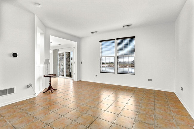 Photo - 16846 S Mallard Ln