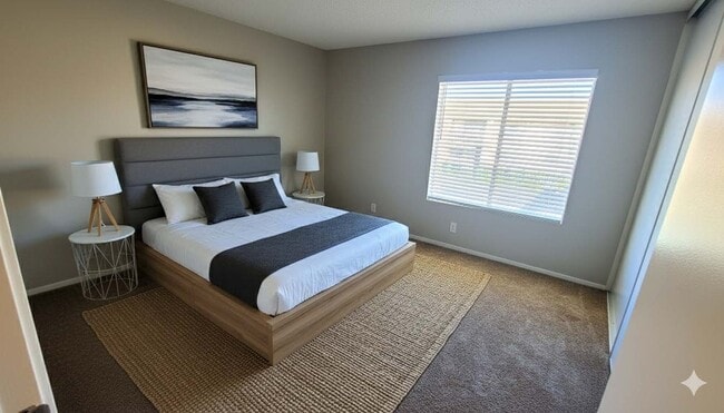 Master Bedroom - FAIRWAY MANOR