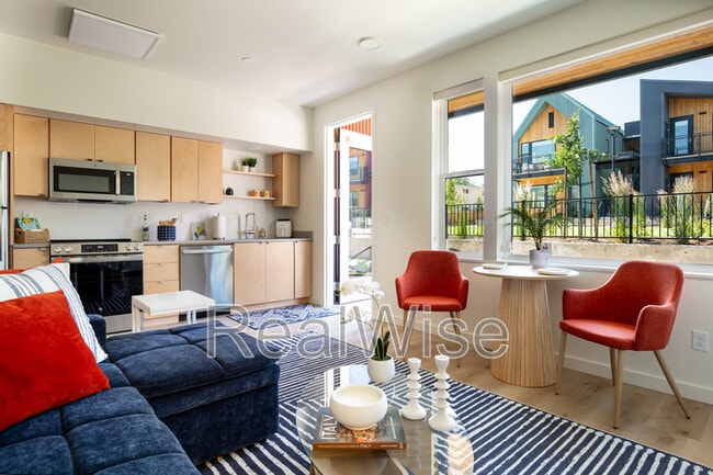 Photo - 1244 Quincy St Unit 101