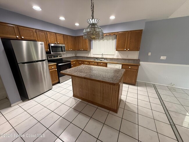 Photo - 1506 Heartwellville St NW
