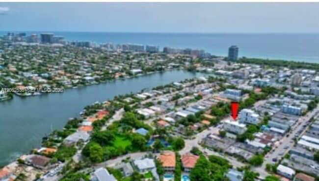 Photo - 816 84th St