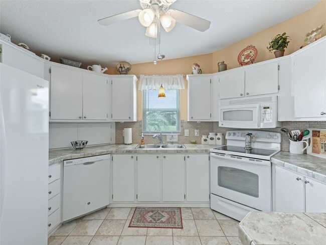 Photo - 1640 Magnolia Ave