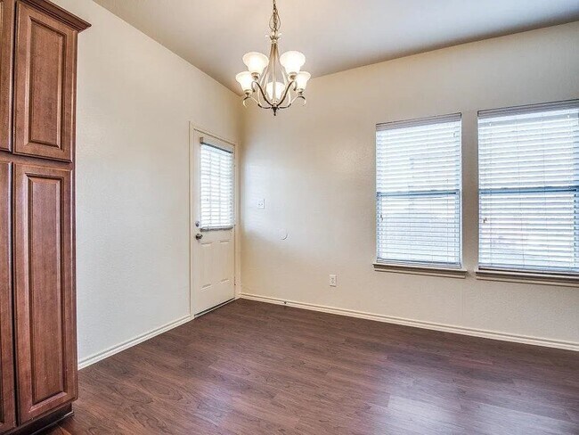 830 Parkplace Ridge