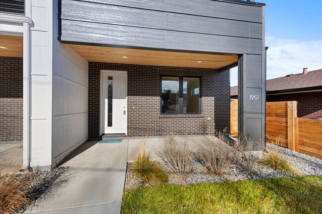 Photo - 1951 W 47th Ave