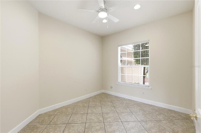 Photo - 3205 King George Dr