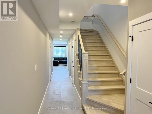 Photo - 99 Moffatt St