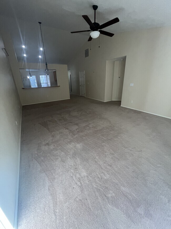 Photo - 2645 N Englewood Way