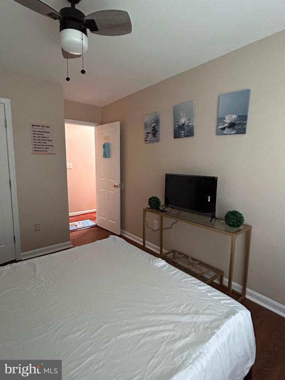 Photo - 8 Trout Lily Ct