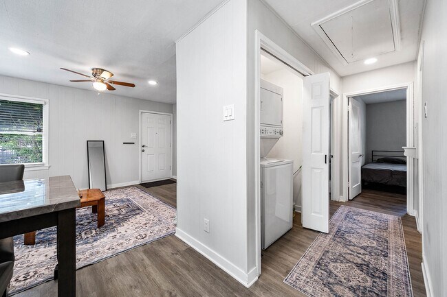 Photo - 218 Hoffman St Unidad A