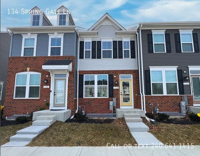 Building Photo - 134 Spring Gate Ln