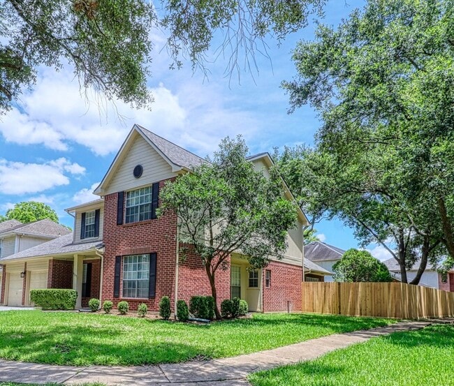 Photo - 427 Birch Hill Dr