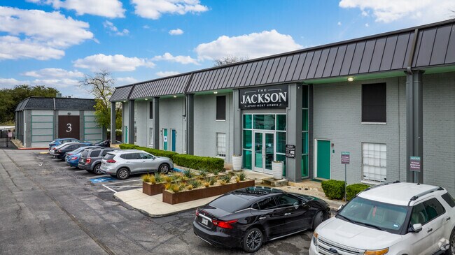 Primary - The Jackson