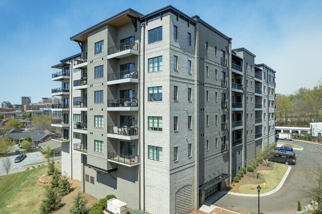 Photo - Broadview Greenville