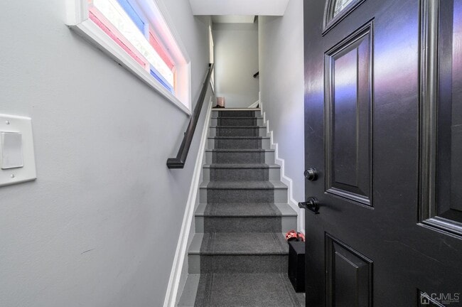 Photo - 405 Main St Unit 2