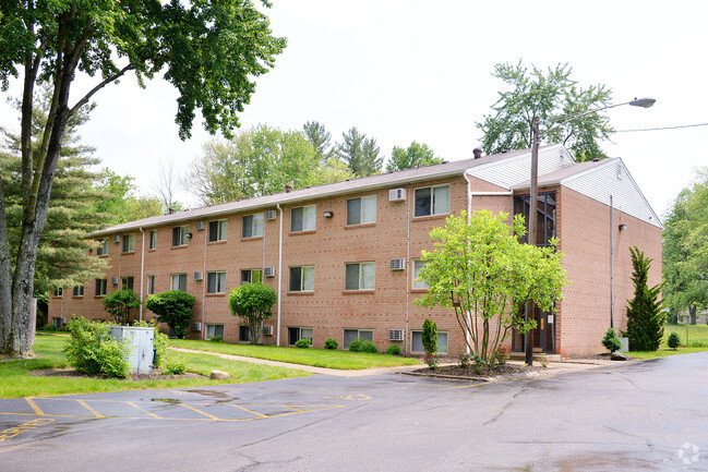 Maple Grove Apartments - Maple Grove Apartments