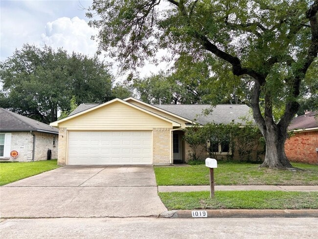 Photo - 1019 Three Forks Dr Casa