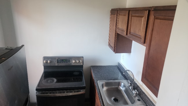 Photo - 52 Clinton St Unit 1