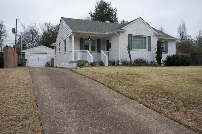 Photo - 3780 Cardinal Ave