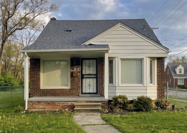 Building Photo - Beautiful 3-Bedroom Home in Detroit