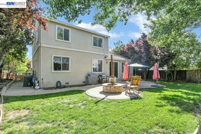 Photo - 2913 Haddington Ct