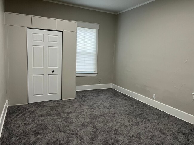 Photo - Gorgeous Fully Renovated 3 Bedroom House!