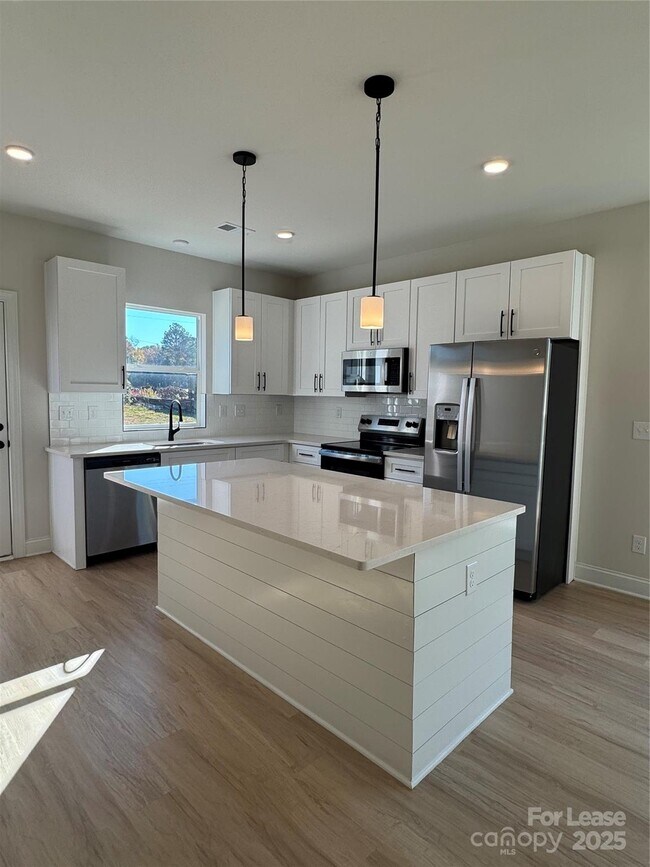 Photo - 2157 Tom Sadler Rd