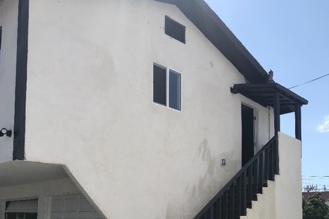 Building Photo - 210 W 57th St Unit 1/4