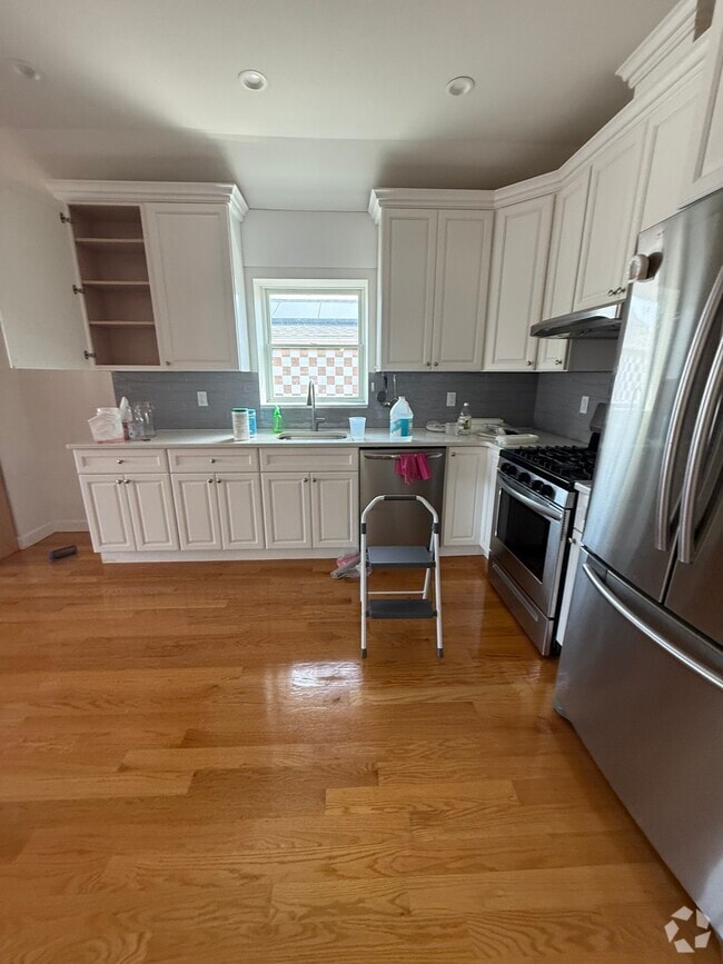 Building Photo - 226 Bay 13th St Unit 3 Rental