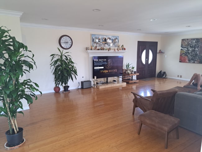 Building Photo - 1624 Glenmont Dr Rental