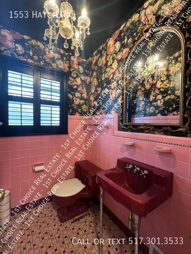 Photo - 1553 Hatch Rd