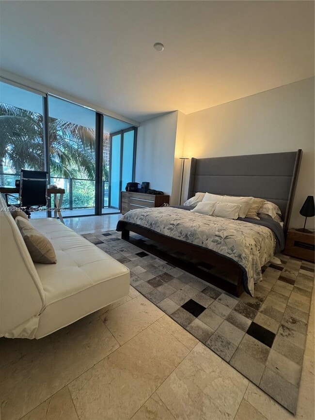 Photo - 88 SW 7th St Unit 805