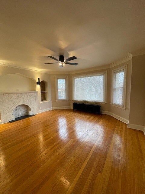 Building Photo - 9210 S Loomis St Unit 2N