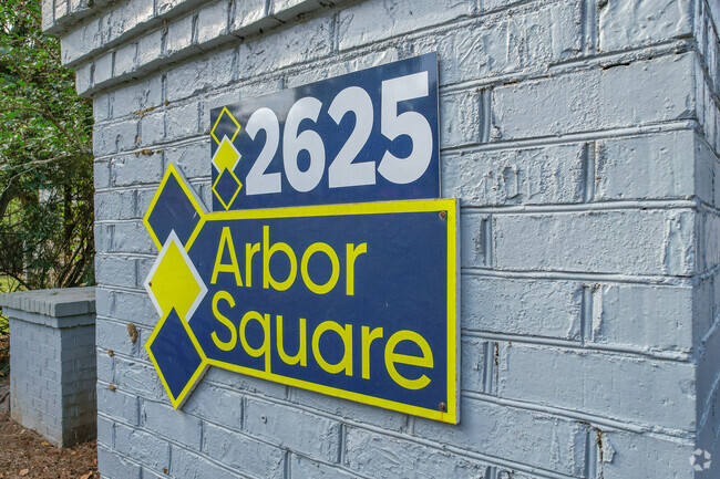 Building Photo - Arbor Square Rental