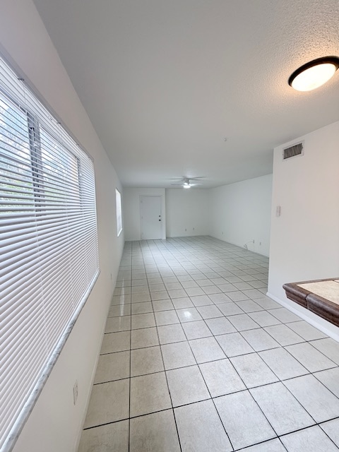 Photo - 1020 N 18th Ct Unidad 201