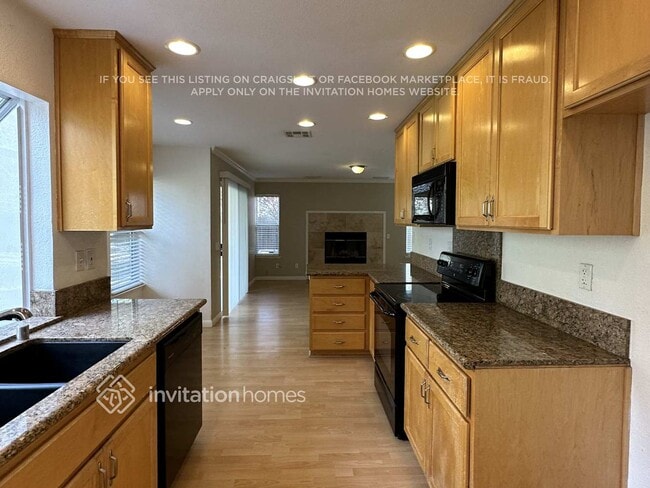 Photo - 9561 Dapple Ct