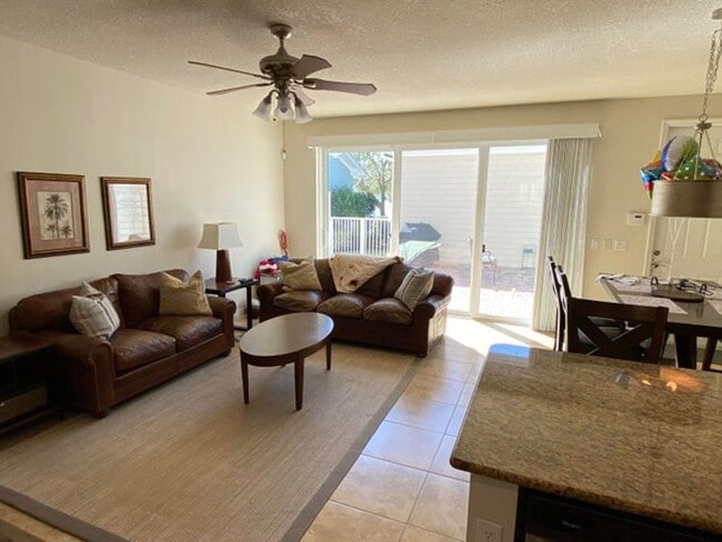 Photo - 1370 Turnbridge Dr