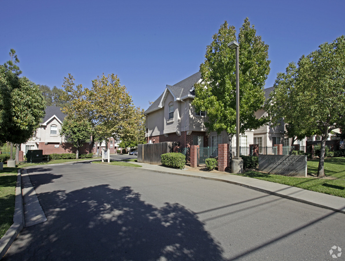 Photo - Folsom Boulevard Apartments