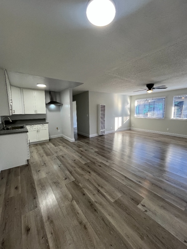 Photo - 1240 W 105th St Unidad 15