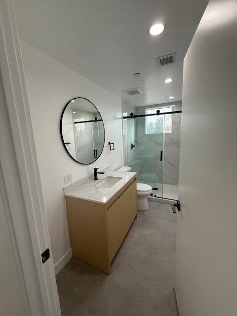 Photo - 1200 W 37th Dr Unit Room 3