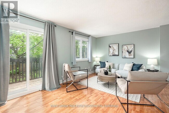 Photo - 2651 Aquitaine Ave