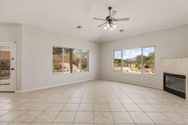 Photo - Beautiful 4 Bedroom Single-Level Home