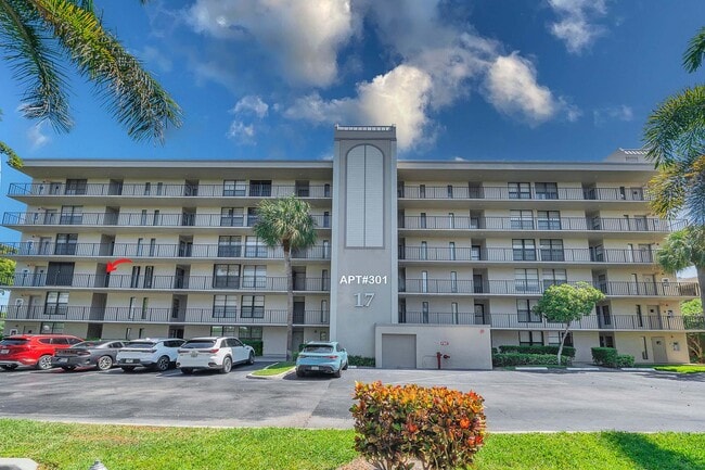 Building Photo - 17 Royal Palm Way Unit 3010