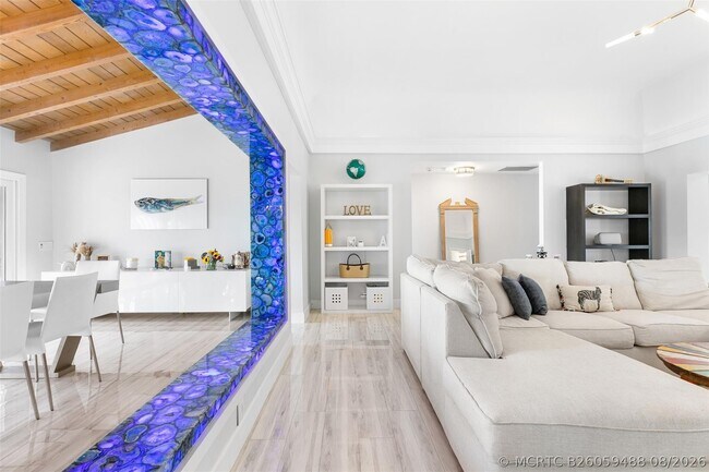 Photo - 913 Coconut Dr
