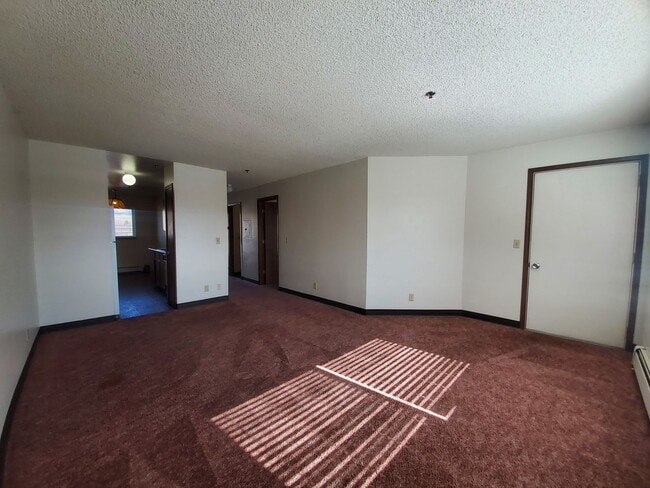 Riverbend Apartments