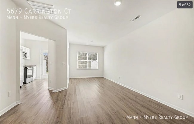 Photo - 5679 Carrington Ct