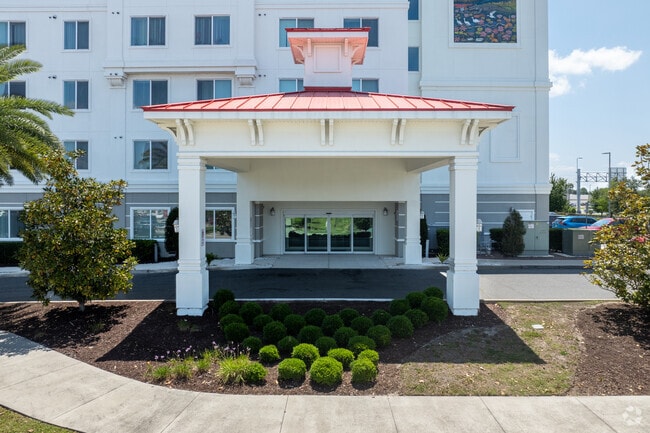 2299 E Irlo Bronson Memorial Hwy Kissimmee, FL 34744-4433 - Madison Crossing